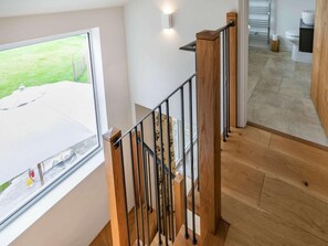 Interior - 2 Bed in Driffield (oc-75584) (Lund)