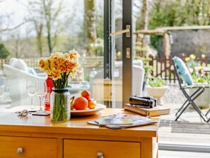 Dining - 1 Bed in Beaworthy (oc-76790) (Buckland Filleigh)