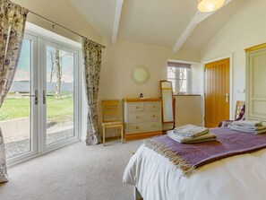 Free WiFi, bed sheets - 1 Bed in Beaworthy (oc-76790) (Buckland Filleigh)