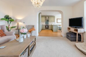Living area - 2 Bed in Bideford (oc-77590) (Northam)
