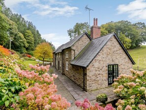 Exterior - 3 Bed in Presteigne (oc-78336) (Evenjobb)