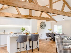 Dining - 3 Bed in Harrogate (oc-79080) (Castlestead)