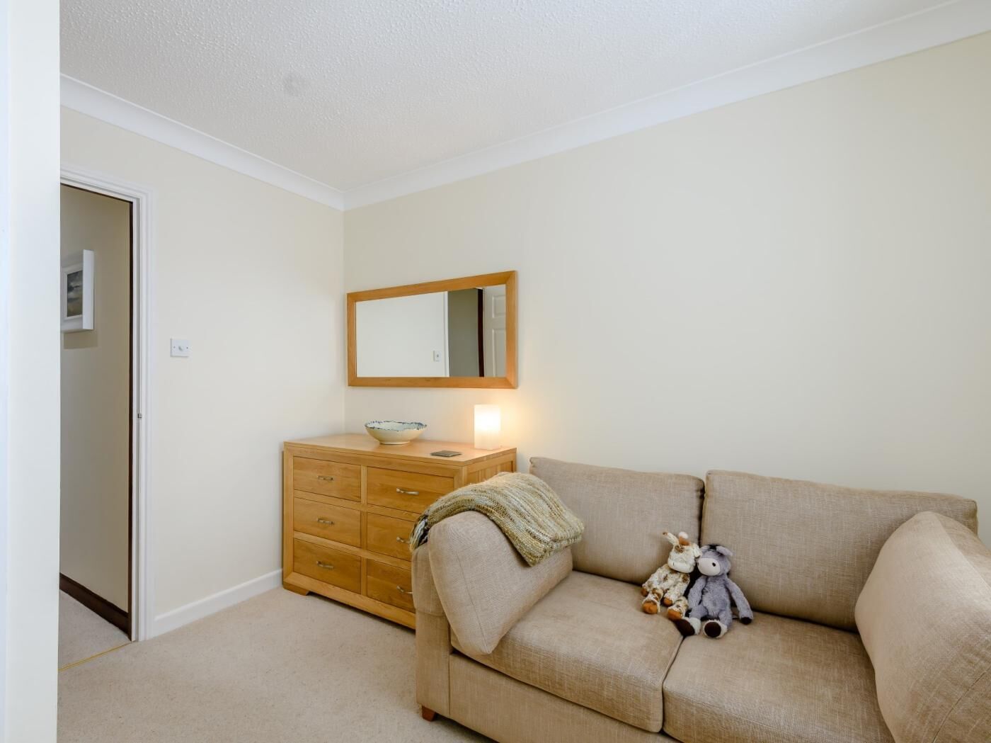 1 Bed In Lymington (Oc-79332) - Lymington