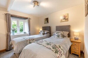 Room - 2 Bed in Torrington (oc-79483) (Langtree)