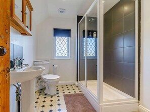 Bathroom - 2 Bed in Ashbourne (oc-82579) (Longford)
