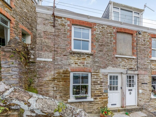 Exterior - 2 Bed in Polruan (oc-82949) (Fowey)