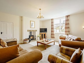TV, fireplace - 3 Bed in Great Ayton (oc-83328) (Great Ayton)