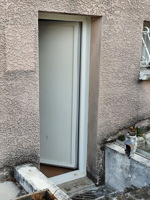Exterior detail - Studio with two single beds, 6 minutes from the beach, near Royan/Grande Côte (Breuillet)