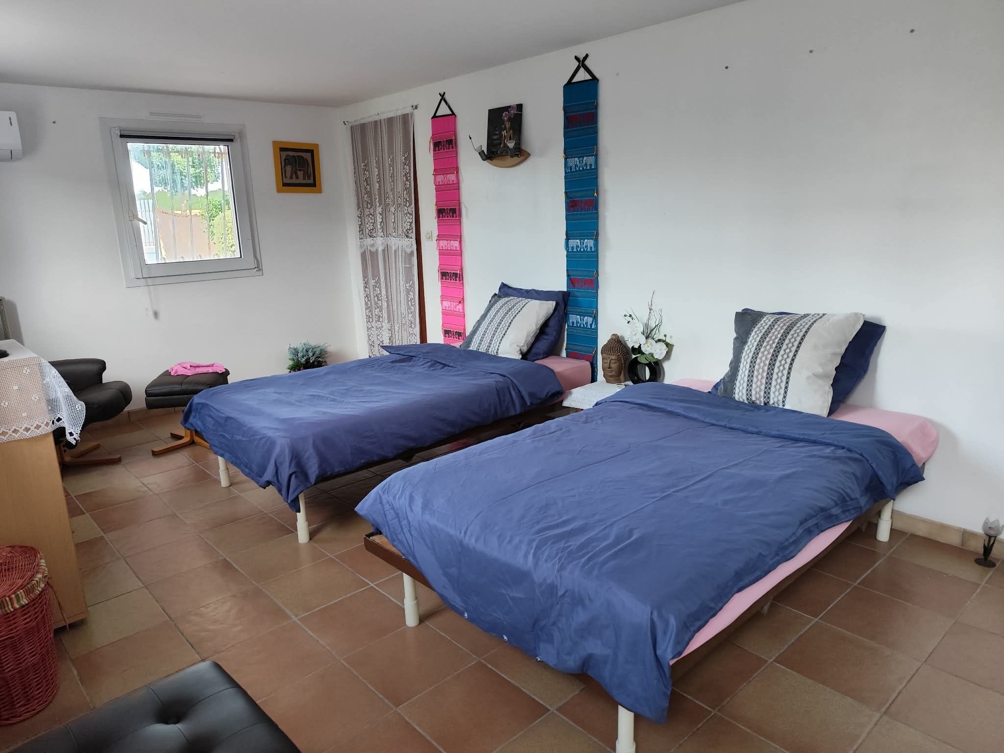 1 Schlafzimmer, Bügeleisen/Bügelbrett, Bettwäsche