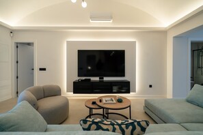 Smart-TV, Stereoanlage