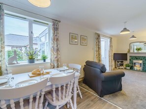 Dining - 2 Bed in Grange-over-sands (oc-85284) (Grange-over-Sands)
