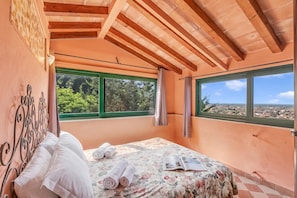 Standard-Apartment, 1 Schlafzimmer, Bergseite (Appartamento Bellavista with) | 1 Schlafzimmer