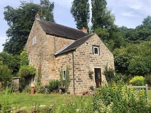 Exterior - 3 Bed in Belper (oc-85797) (Crich)