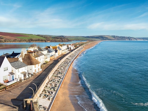 Beach - 1 Bed in Kingsbridge (oc-86462) (Kellaton)