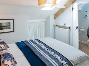 Room - 8 Bed in Bridgend (oc-86493) (Southerndown)