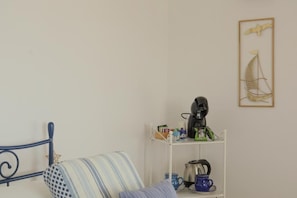 Deluxe Double Room, Sea View | Bahagian dalam
