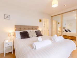 Free WiFi, bed sheets - 2 Bed in Bideford (oc-86906) (Appledore)