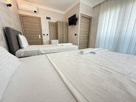 Habitación estándar con 2 camas individuales, no fumadores, vistas al mar