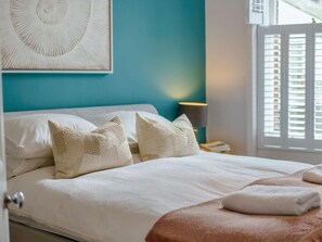 2 Schlafzimmer, Reisekinderbett, kostenloses WLAN, Bettwäsche