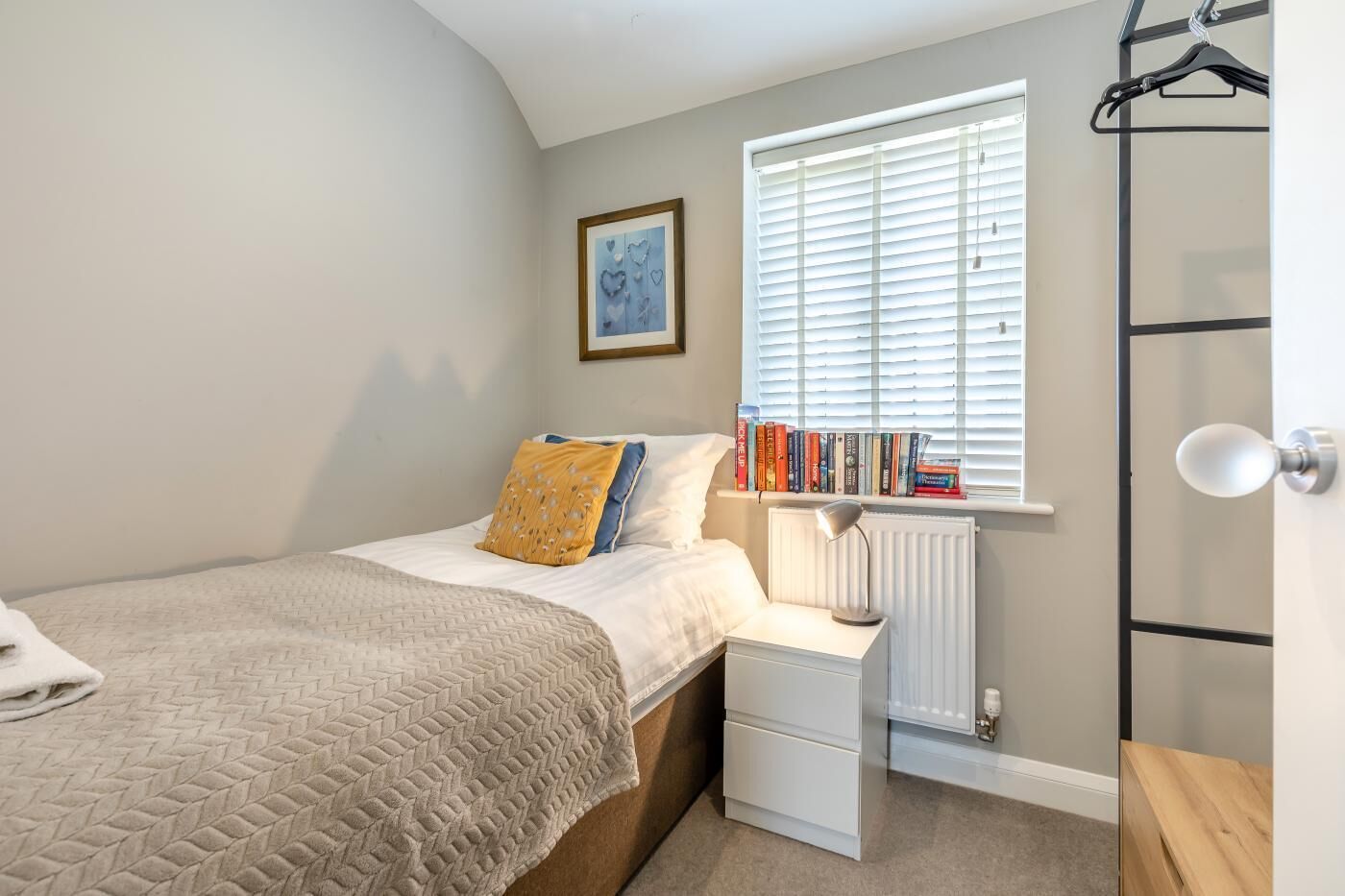 3 bedrooms, free WiFi, bed sheets