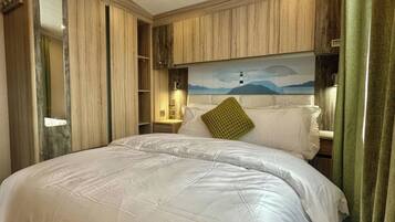2 bedrooms, free WiFi, individually decorated, individually furnished