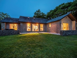 Exterior - 3 Bed in Saltash (oc-87716) (Saint Mellion)