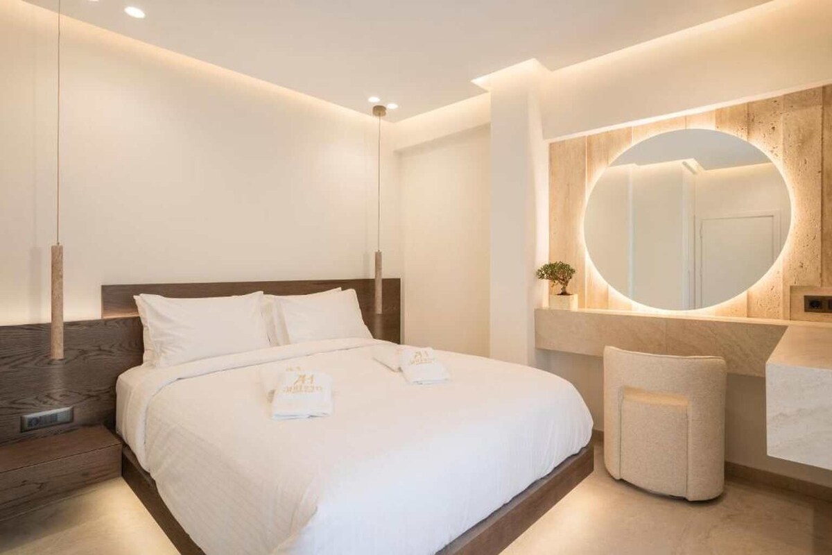 Deluxe Suite with Outdoor Hot Tub | Una cassaforte in camera, Wi-Fi gratuito, lenzuola