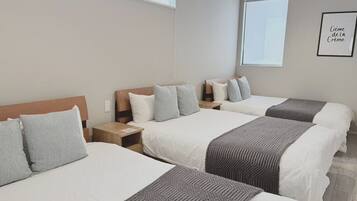 Duplex, 2 Bedrooms | Iron/ironing board, WiFi (free), bed sheets