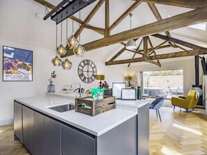 Interior - 2 Bed in Driffield (oc-88238) (Lund)