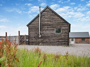 Exterior - 2 Bed in Blandford Forum (oc-88266) (Okeford Fitzpaine)