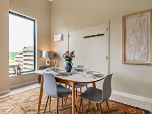 Dining - 2 Bed in Blandford Forum (oc-88266) (Okeford Fitzpaine)