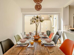 Dining - 5 Bed in Tenby (oc-89074) (Tenby)