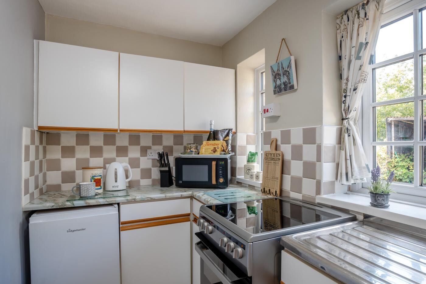 Oven, high chair, cookware/dishes/utensils
