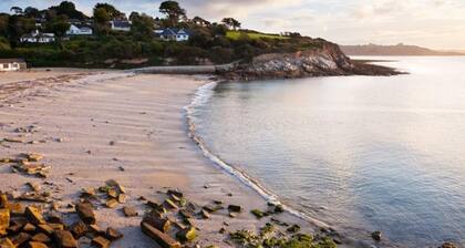 3 Bed in Falmouth (oc-89103)