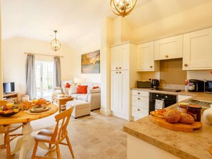 Oven, cookware/dishes/utensils - 1 Bed in Harrogate (oc-89152) (Hartwith cum Winsley)