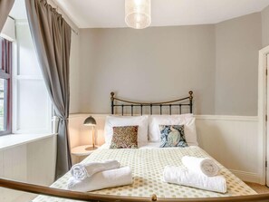 4 bedrooms, free WiFi, bed sheets - 4 Bed in Hawes (oc-89363) (Hawes)