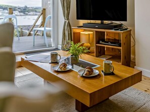 Fernseher