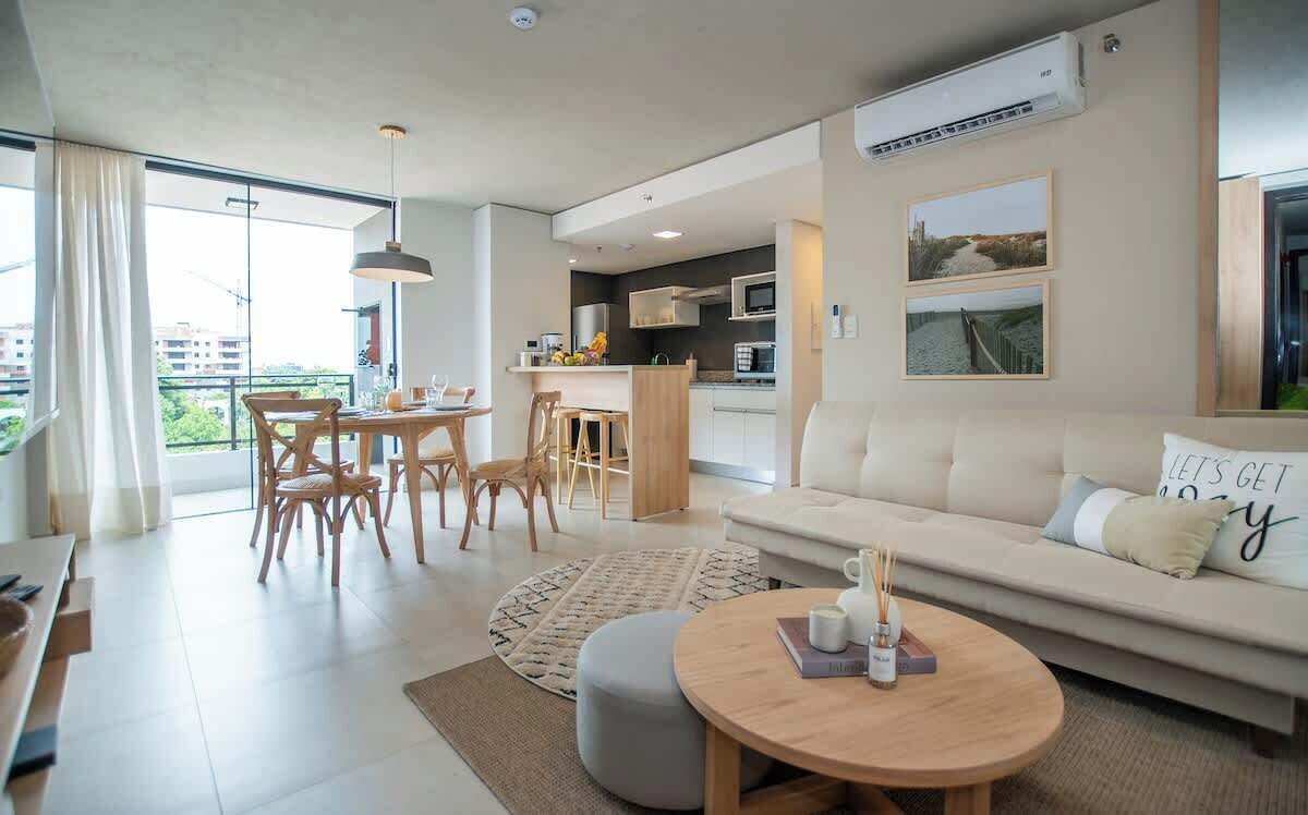 Apartamento, vistas a la ciudad | Zona de estar