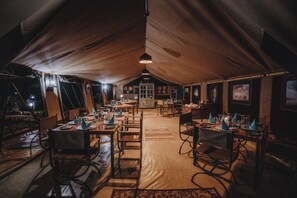 Dining - Mara Olapa Camp  (Narok County)
