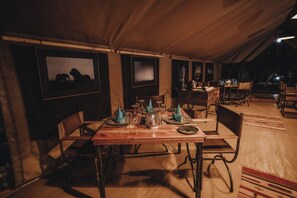 Dining - Mara Olapa Camp  (Narok County)