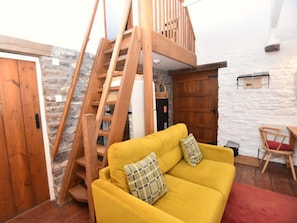 Fernseher, Kamin