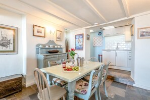 Dining - 3 Bed in Brixham (oc-bx030) (Brixham)