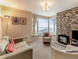 TV - 2 Bed in Brixham (oc-bx022) (Brixham)
