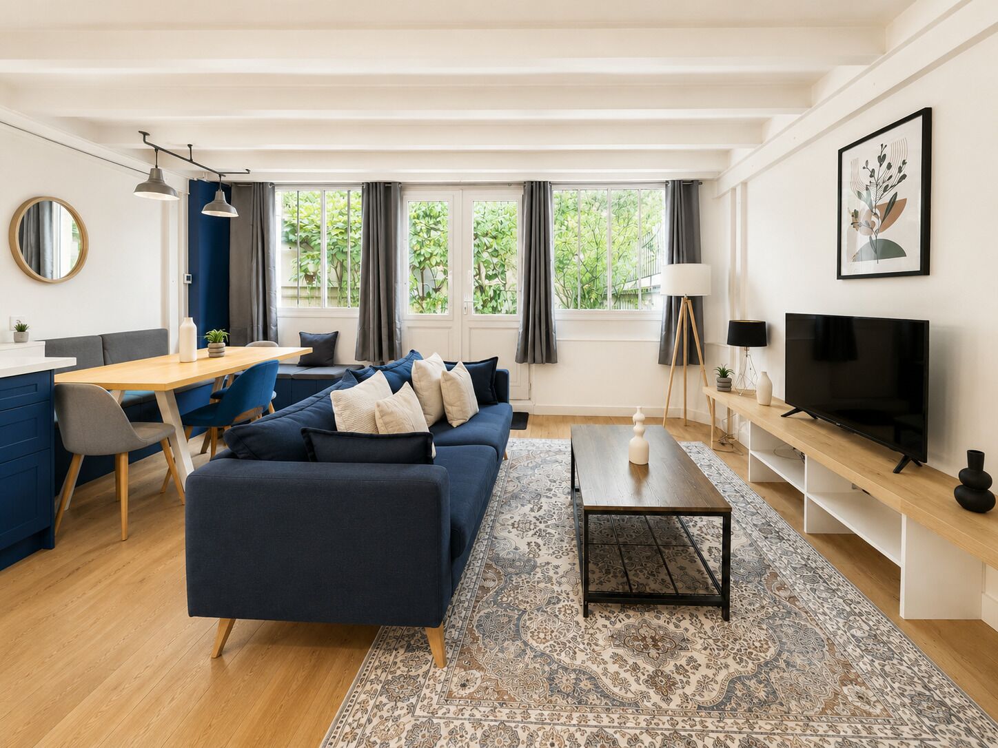 Apartment | Living area