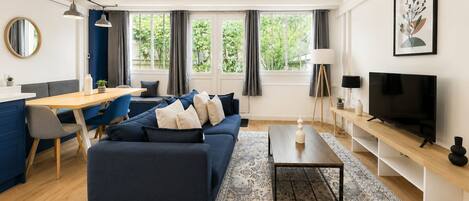 Apartment | Living area
