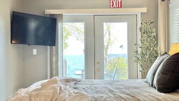 3 chambres, fer et planche à repasser, Wi-Fi gratuit, draps fournis