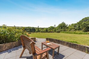 Terrace/patio - 1 Bed in Bideford (oc-labdr) (Woolfardisworthy)