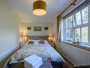 3 bedrooms, free WiFi, bed sheets - 3 Bed in Great Ryburgh (oc-kt143) (Great Ryburgh)
