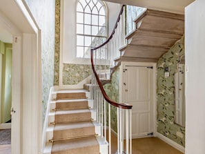 Interior - 3 Bed in Leyburn (oc-g0185) (Carlton)
