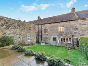 Exterior - 3 Bed in Leyburn (oc-g0185) (Carlton)